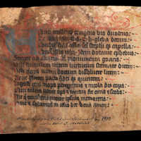 Fragmentenbox 6b, Fragment 01 – Grabinschrift (Stadtbibliothek Trier)