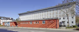 Gebäude von Stadtbibliothek Trier, Stadtarchiv Trier und Schatzkammer (Ansicht schräg von der Weberbach) Gebäude von Stadtbibliothek Trier, Stadtarchiv Trier und Schatzkammer (Ansicht schräg von der Weberbach)