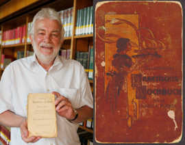 Herr Werner Schättgen freut sich über die Übergabe des wertvollen Kochbuches an die Wissenschaftliche Bibliothek der Stadt Trier (Foto: Anja Runkel)