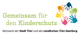 Grafik mit dem Schrtiftzug "Gemeinsam für den Kinderschutz" in Grün und Abdrücken von Kinderhänden in verschiedenen Farben, die einen Kreis bilden