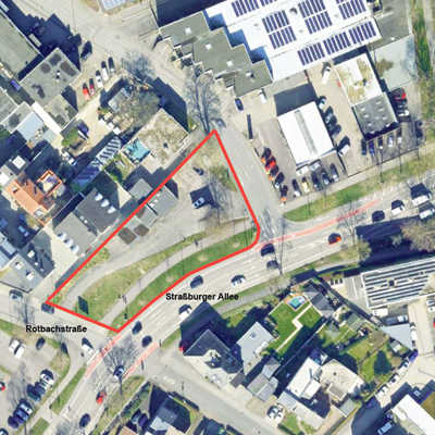 Das ehemalige Tankstellengelände inmitten von Heiligkreuz liegt seit Jahrzehnten brach. Foto: Geoportal